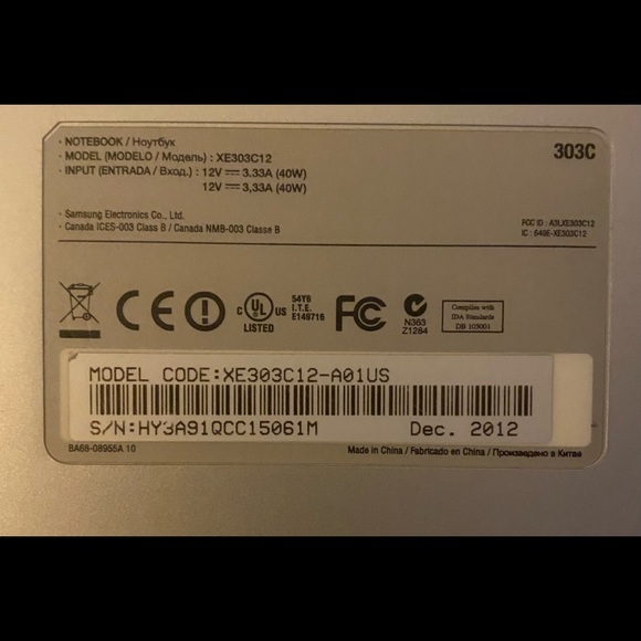 1st generation ( 2012) chrome book - Picture 4 of 11